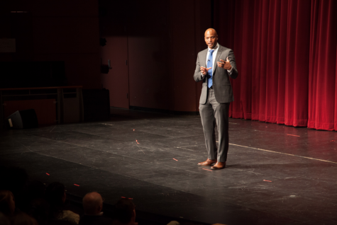 Wes Moore Visits the Circle